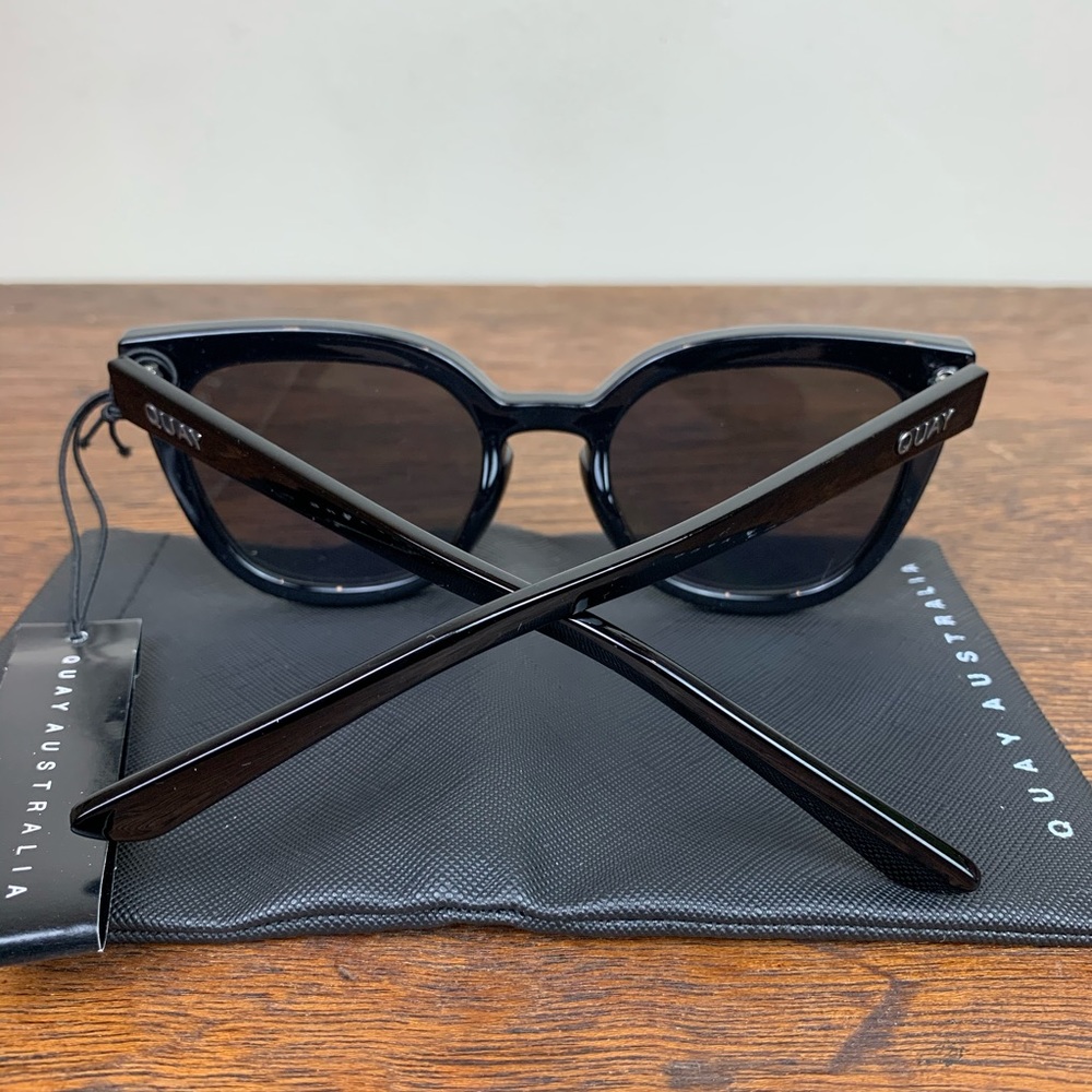 LAST PAIR! Quay Noosas in Black - Picture 5 of 6